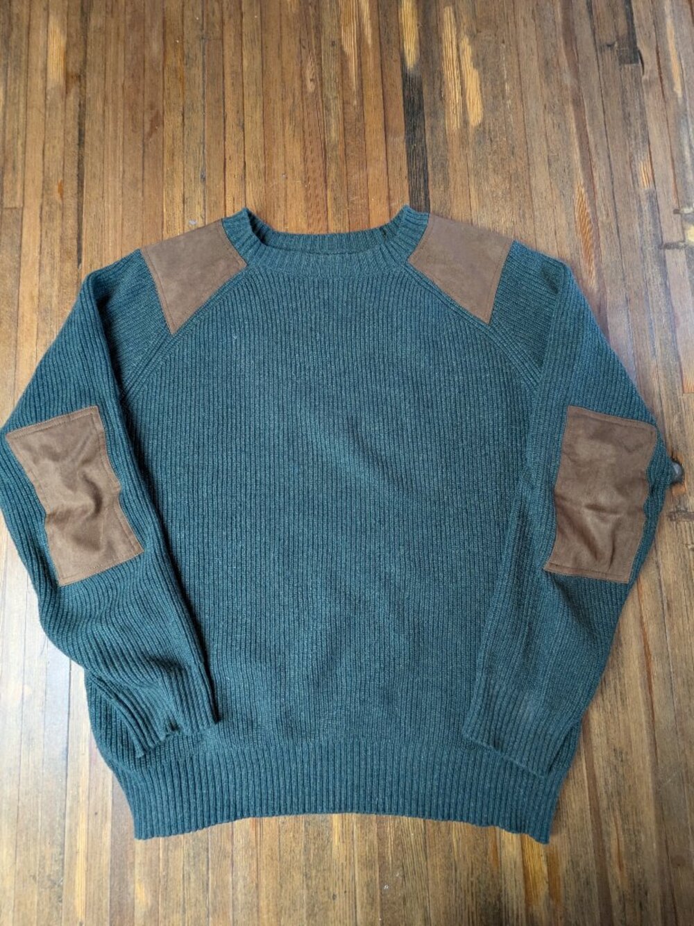 Hunter (Brand) Men's Sweater Green Medium RARE Wool